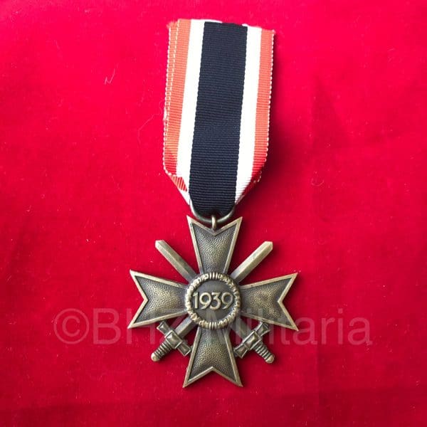 Kriegsverdienstkreuz 2. Klasse mit Schwertern