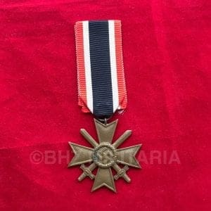 Mooi Kriesverdienstkreuz 2. klasse met zwaarden zonder maker in de ring en met een lang lint.