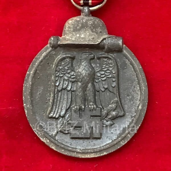 Ostmedaille 76 Ernst L. Müller + Document Feldzeugbataillon