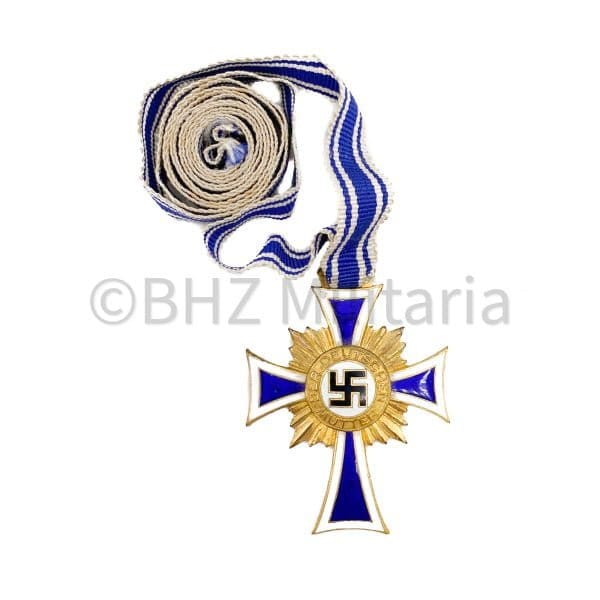 Mutterkreuz-C.E.-Juncker-Mothercross-C.E.-Juncker