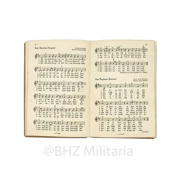 Uns geht die Sonne nicht unter - Lieder der Hitler-Jugend
