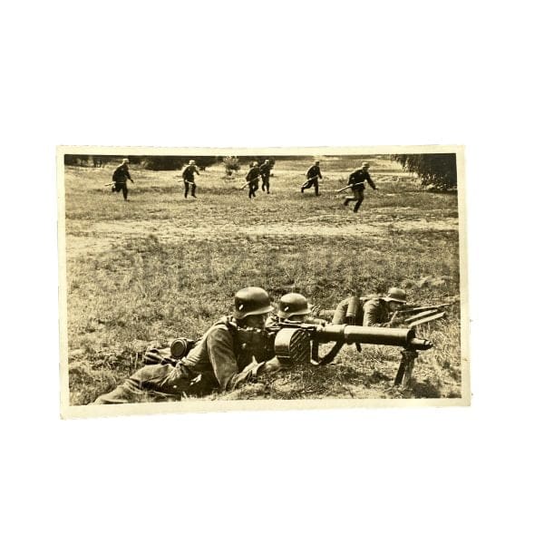 Unsere Wehrmacht - MG in feuerstellung beim Sturmangriff