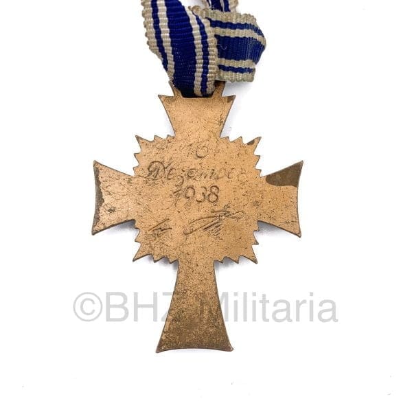 Moederkruis (Mutterkreuz) brons