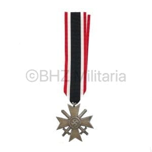 Kriegsverdienstkreuz 2.Klasse mit Schwertern "45"