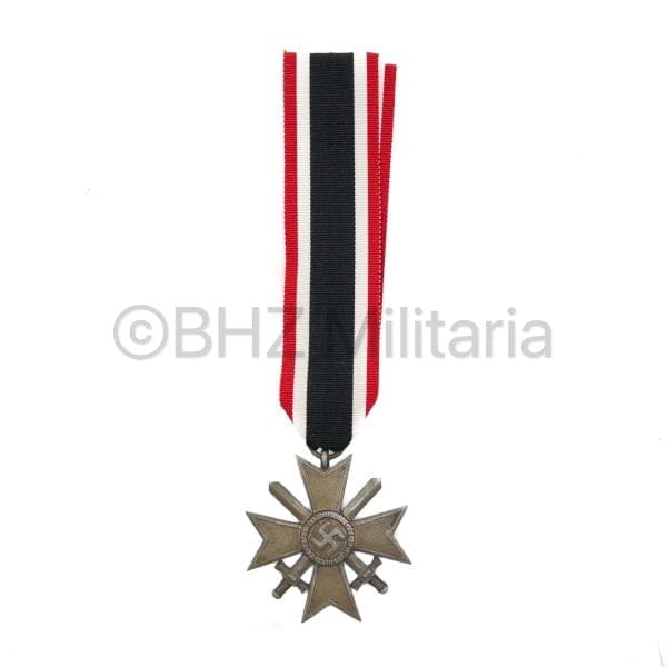Kriegsverdienstkreuz 2.Klasse mit Schwertern "45"