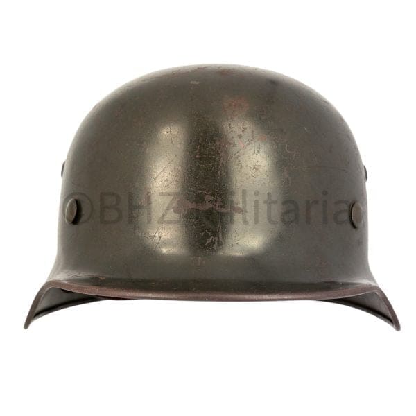 M35 Double Decal Luftwaffe Quist