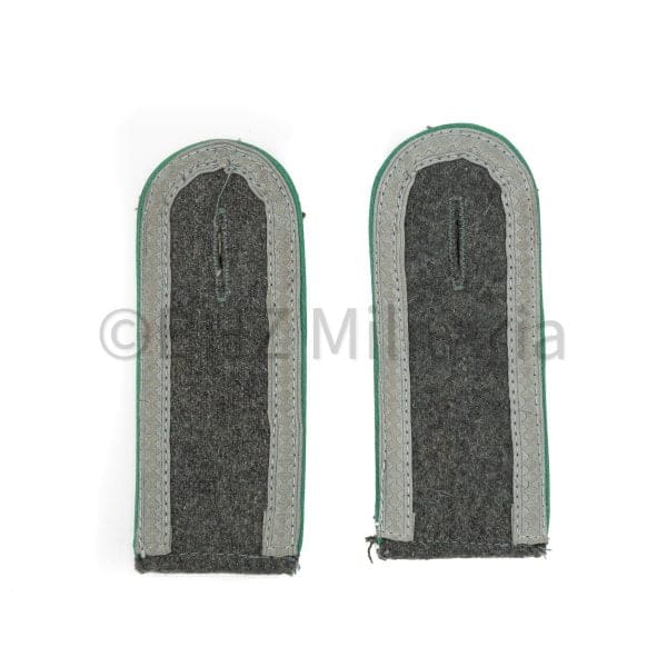 Schulterklappen Oberjäger der Gebirgsjäger