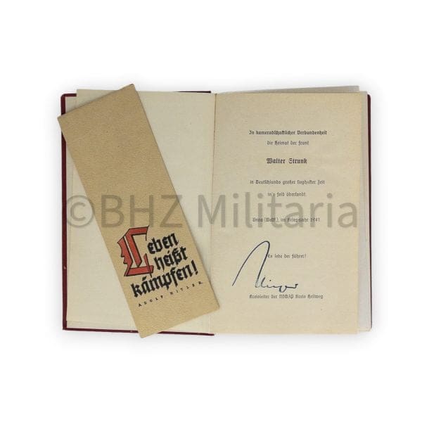 Mein Kampf Tornister uitgave 1940 met opdracht en boekenlegger