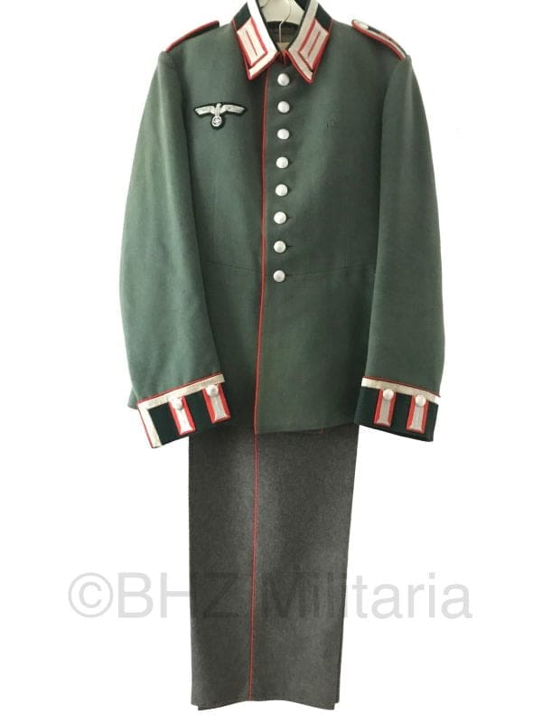 artillerie waffenrock with trousers