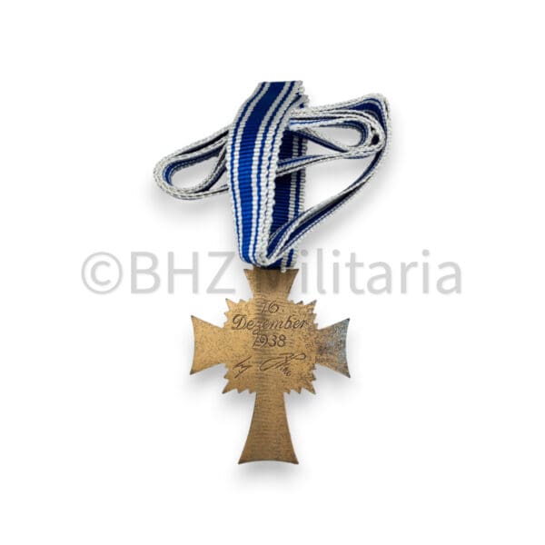 Mutterkreuz Brons in originele verpakking