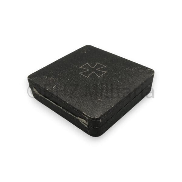Eisernes Kreuz 1e Klasse frühes "Halbetui"