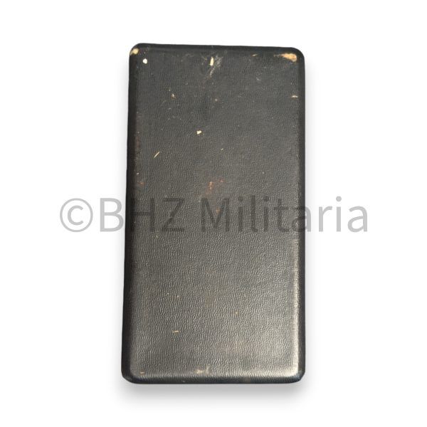 soldiers medal in etui