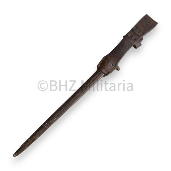 hembrug bajonet m95 met leren schede