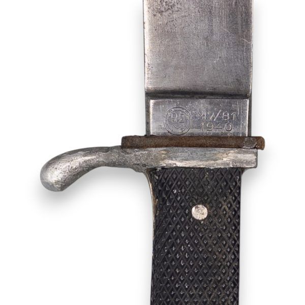 hitlerjugend dolk (fahrtenmesser) tiegelwerk riemberg.schl. rzm m7/81 1940