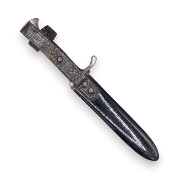 hitlerjugend dolk (fahrtenmesser) tiegelwerk riemberg.schl. rzm m7/81 1940