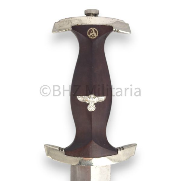 nskk ehrendolch m7/66 carl eickorn met hanger