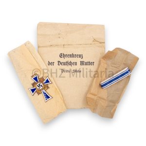 mutterkreuz in brons met complete verpakking ernst schneider