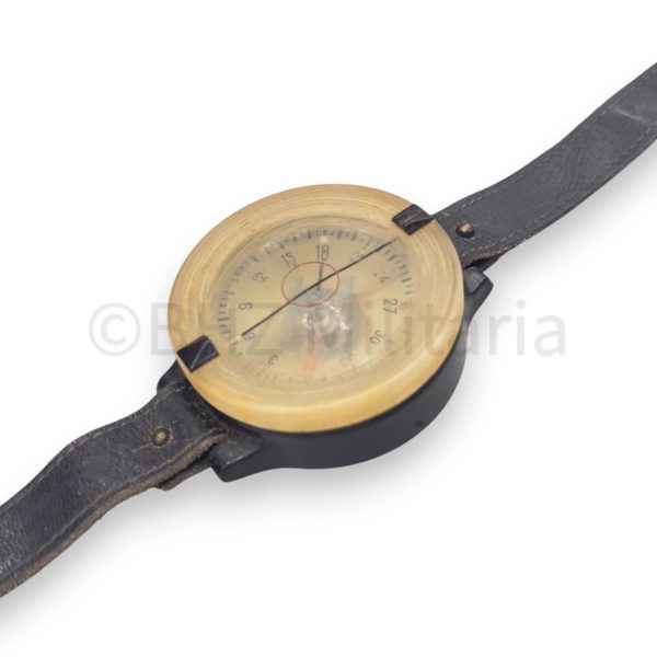 luftwaffe armbandkompass ak39