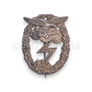 erdkampfabzeichen der luftwaffe – a. wallpach