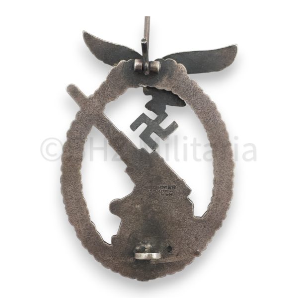 flakkampfabzeichen der luftwaffe g. brehmer markneukirchen