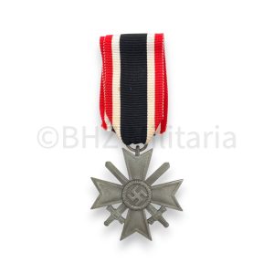 kriegsverdienstkreuz mit schwertern 2. klasse 1939 10 förster & barth