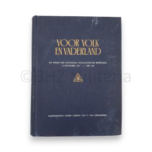 boek voor volk en vaderland groot formaat