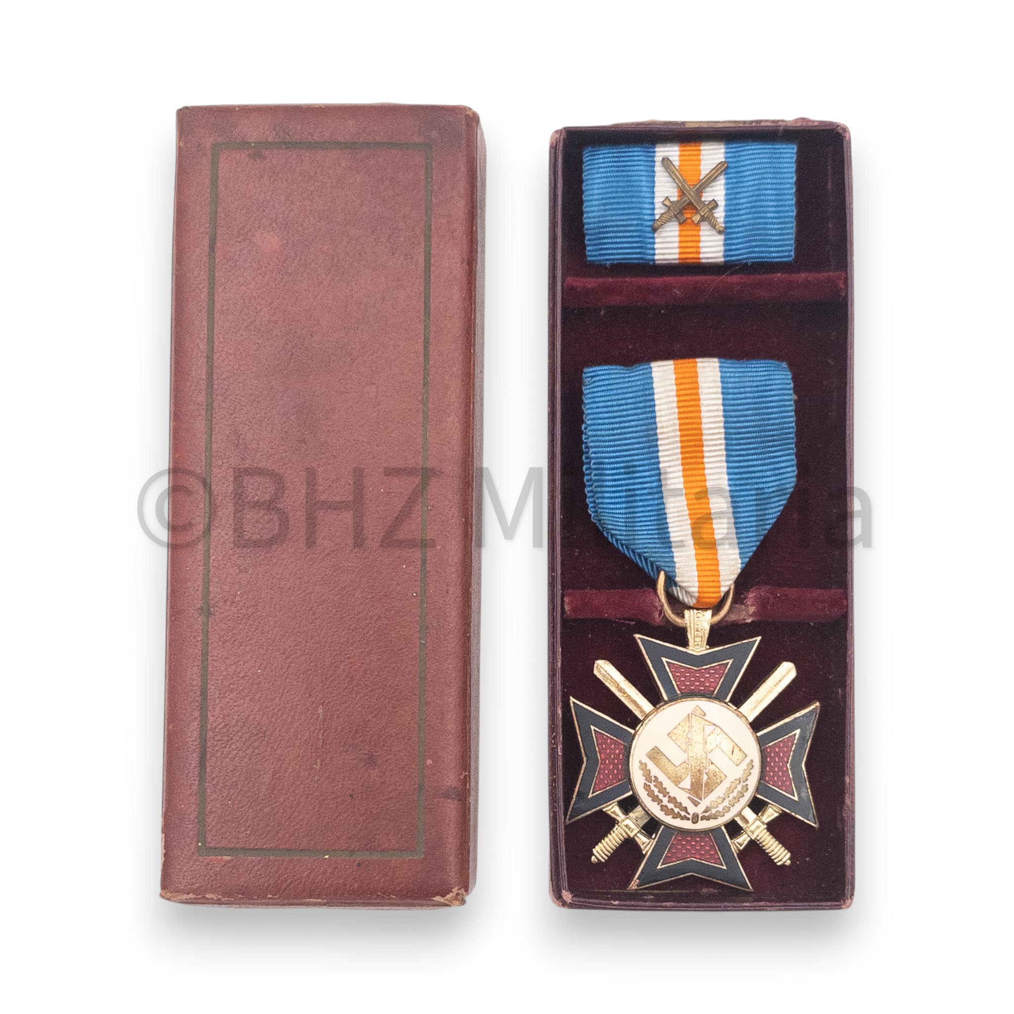 Oostlandkruis / Mussertkruis 1941 in doosje