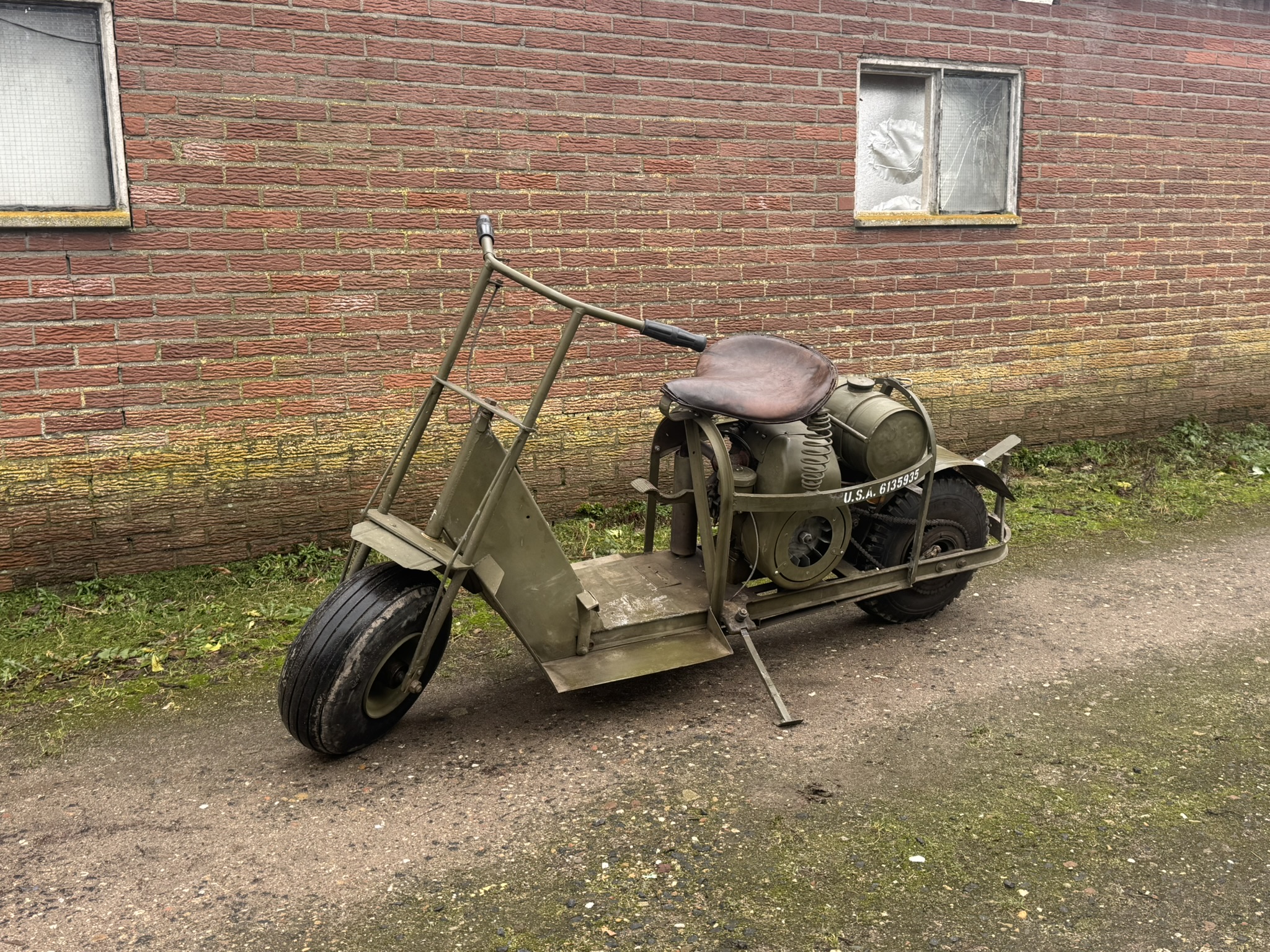 U.S Cushman Model 53 20 September 1944 321xx (3)