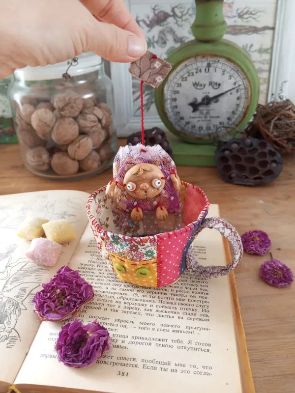 Кукла интерьерная Чайный пакетик с чашкой Розочка