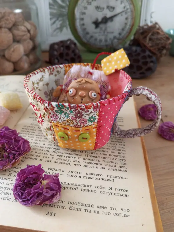 Кукла интерьерная Чайный пакетик с чашкой Розочка