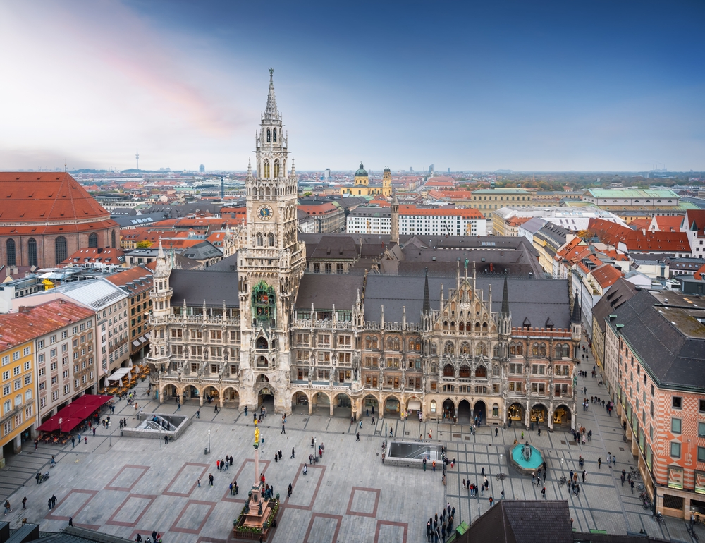 Aerial,View,Of,Marienplatz,Square,And,New,Town,Hall,(neues