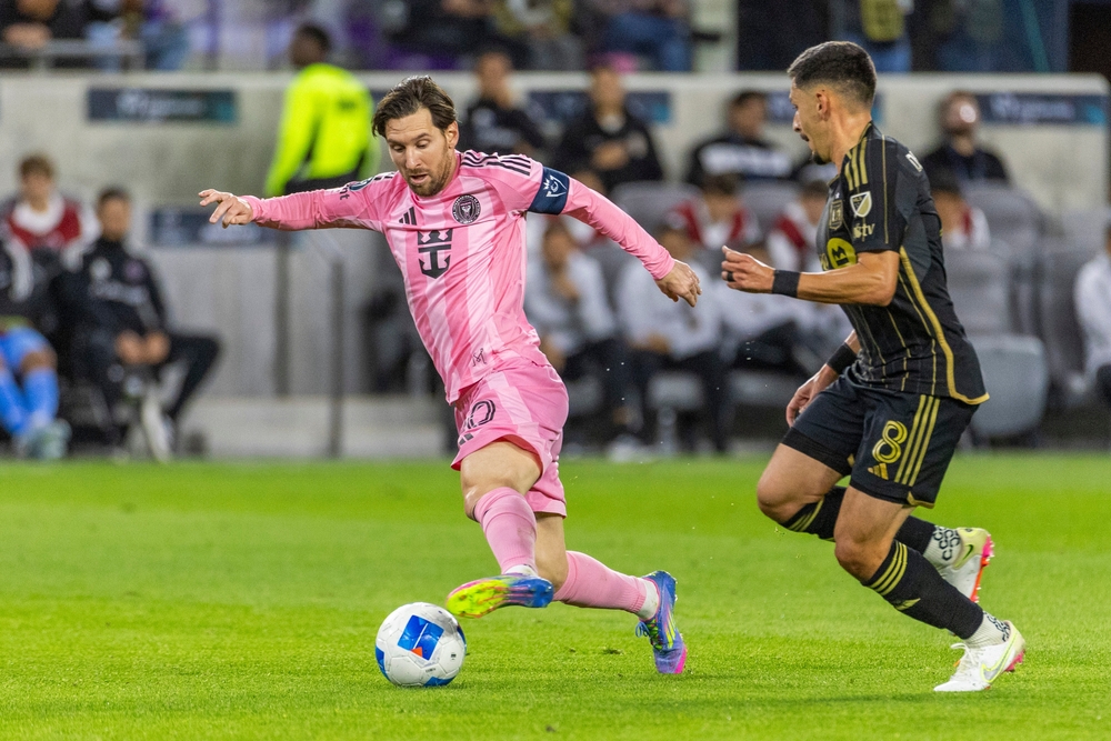 Lionel Messi plaća Lionel Messi plaća
