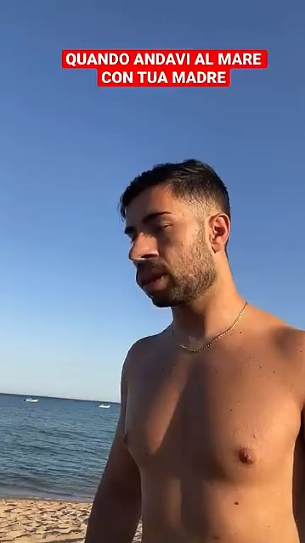 AL MARE CON TUA MADRE
