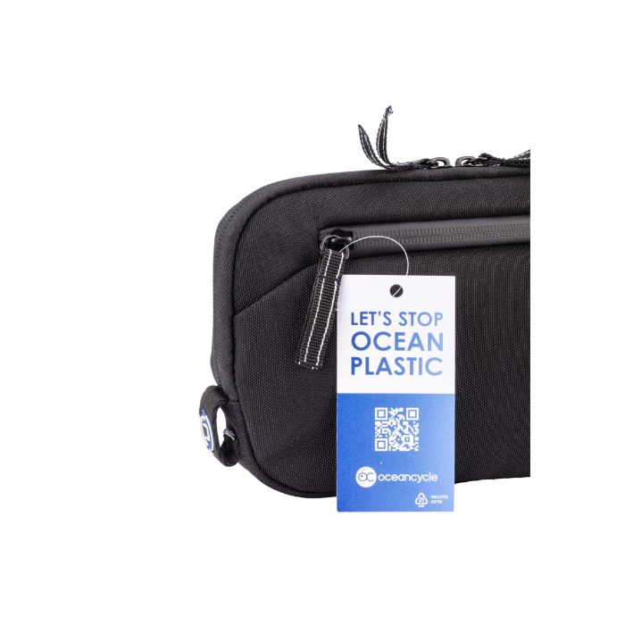 Pochette nera dettaglio
