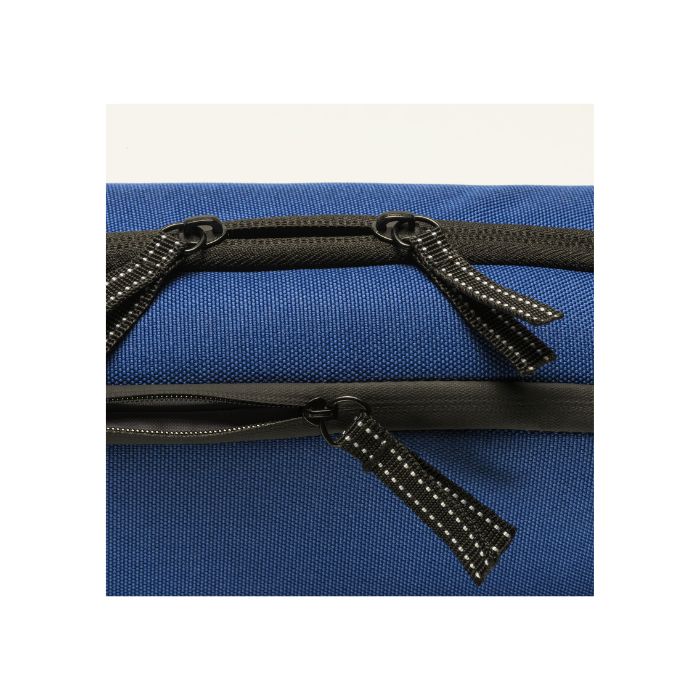 borsetta blu dettaglio 2