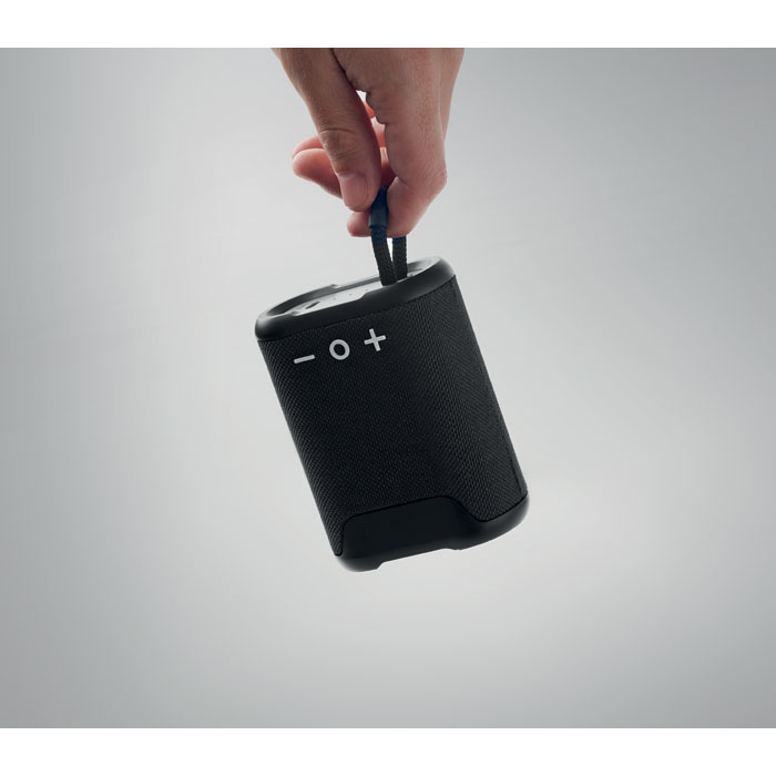 Speaker impermeabile IPX7 black item ambiant picture