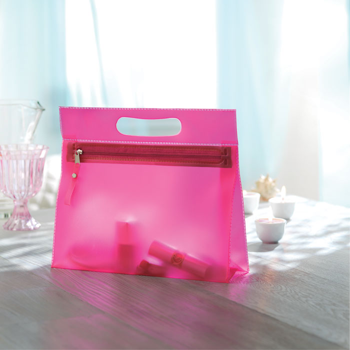 Transparent cosmetic pouch Fucsia item ambiant picture