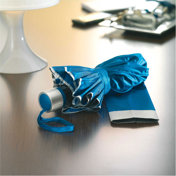 21 inch Foldable umbrella Blu Royal item ambiant picture