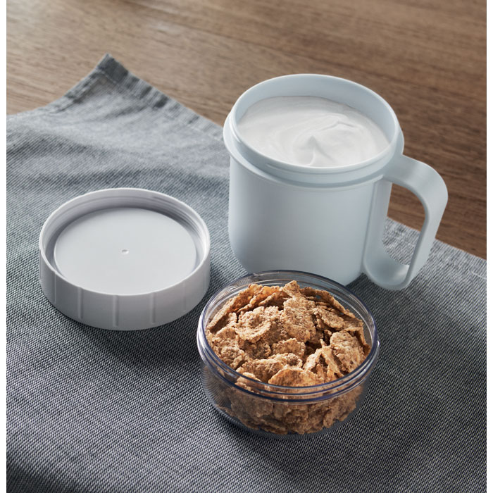 Tazza on the go in PP 450 ml Blu Bambino item ambiant picture