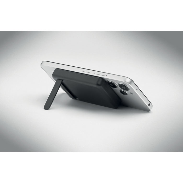 Magnetic power bank set 5000mAh Nero item detail picture