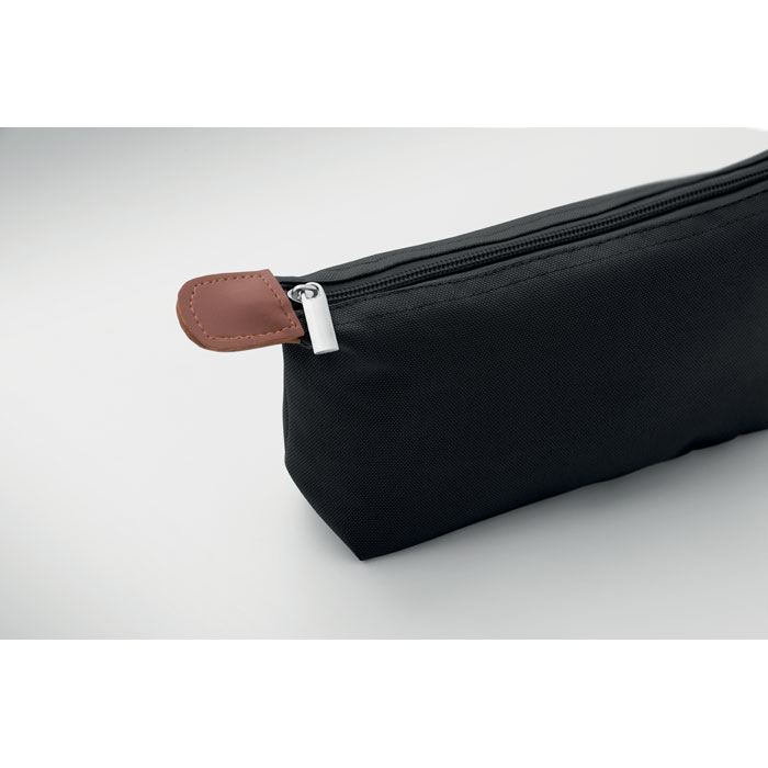 Cosmetic bag in 600D RPET Nero item detail picture