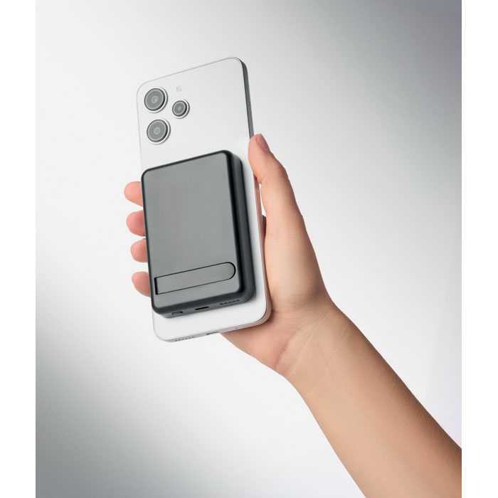 Magnetic power bank set 5000mAh Nero item picture open