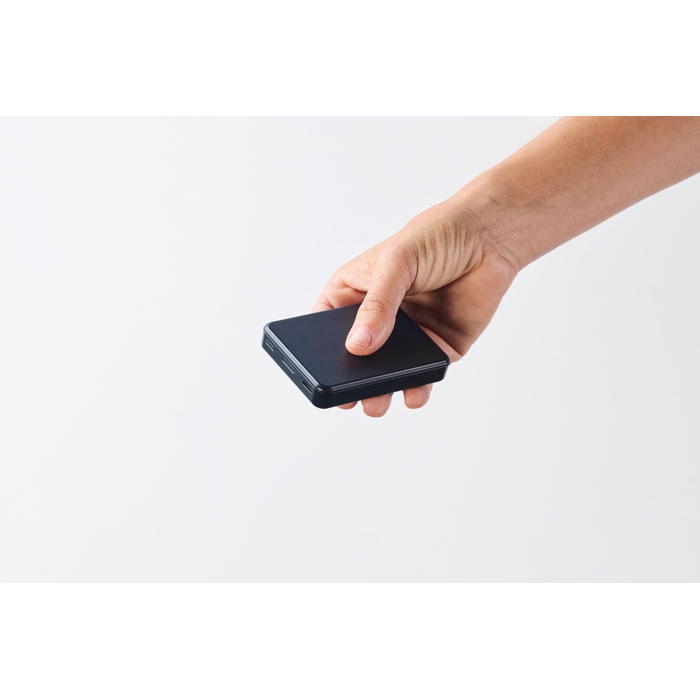5000 mAh Power bank Francese Navy item ambiant picture
