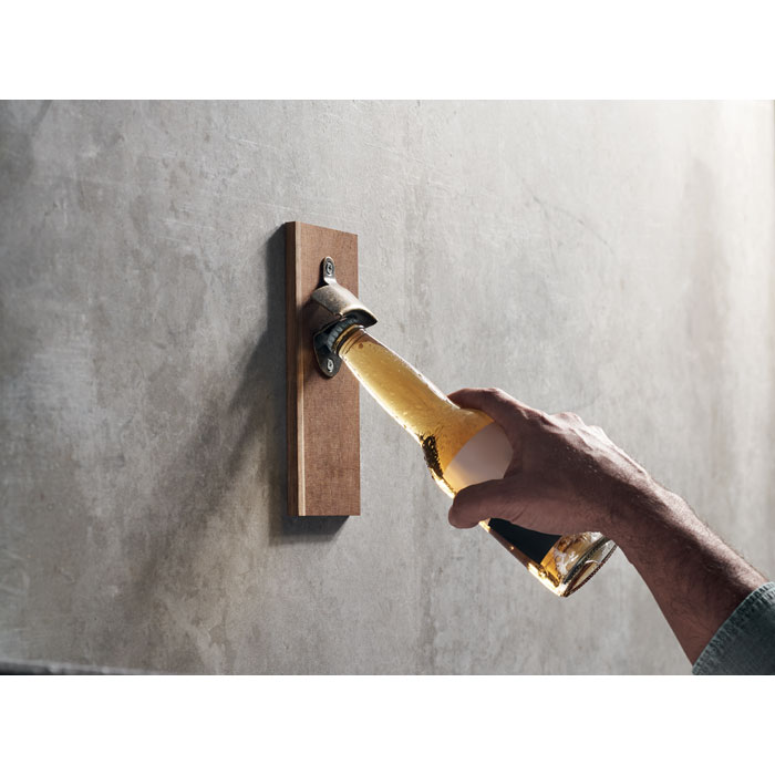Wall mounted bottle opener Legno item picture 1