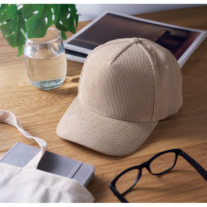 Cappellino da basebal Beige item ambiant picture