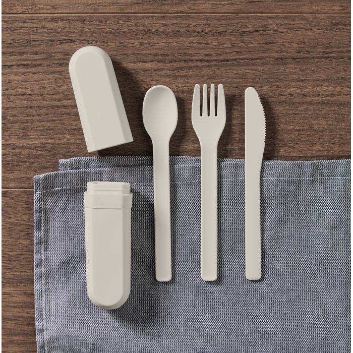 Cutlery set and case in PLA Beige item ambiant picture