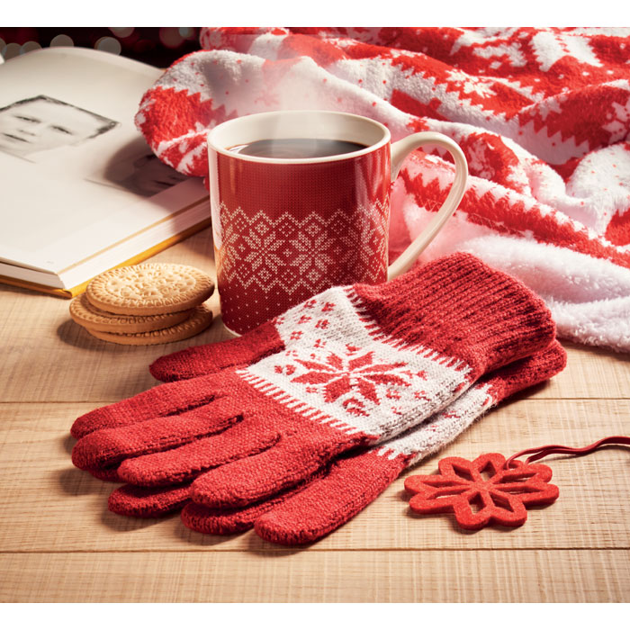 Winter gift mug and gloves set Rosso item ambiant picture