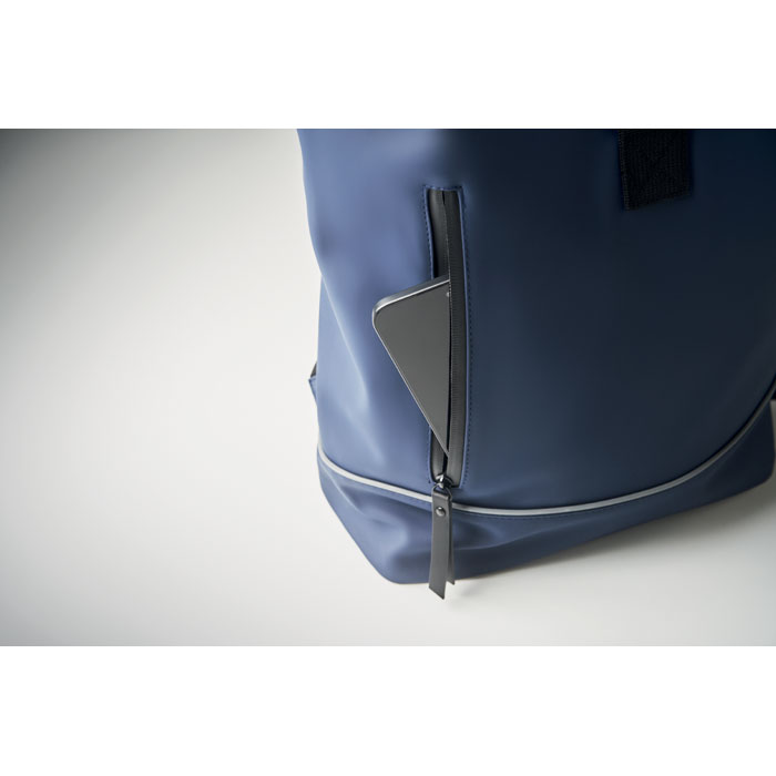 Laptop 15" roll top PU backpack Blu item detail picture