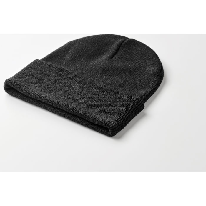 Knitted beanie with cuff Nero item detail picture