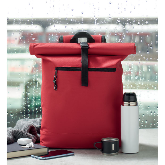 600Dpolyester rolltop backpack Rosso item ambiant picture